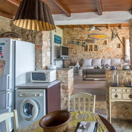 Villa Nikoletta In Krotiri Offering Amazing Views! Holiday home Parikia (Paros)